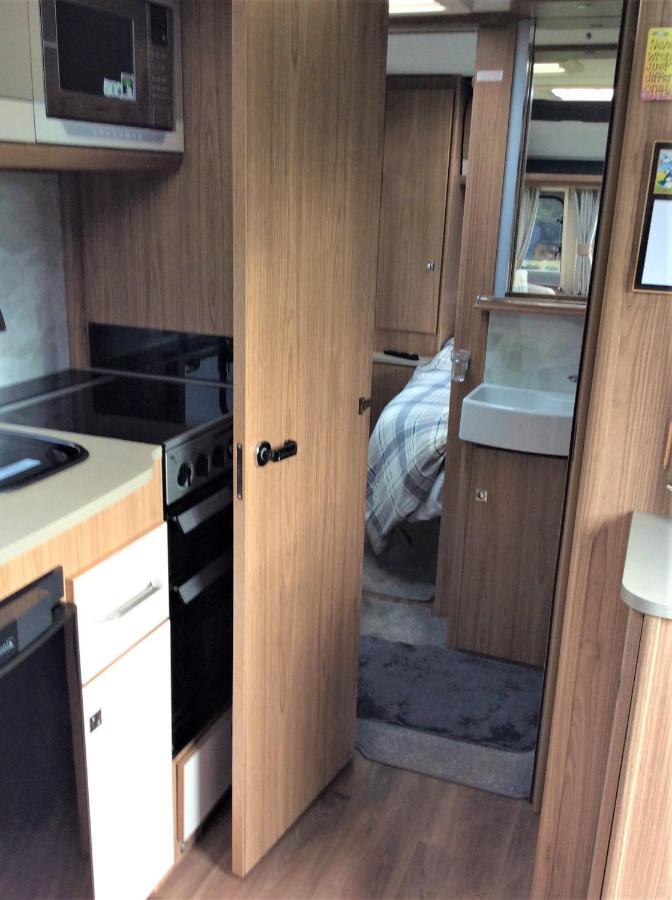 Le Boterff Gites Et Camping Saint-Mayeux Luaran gambar
