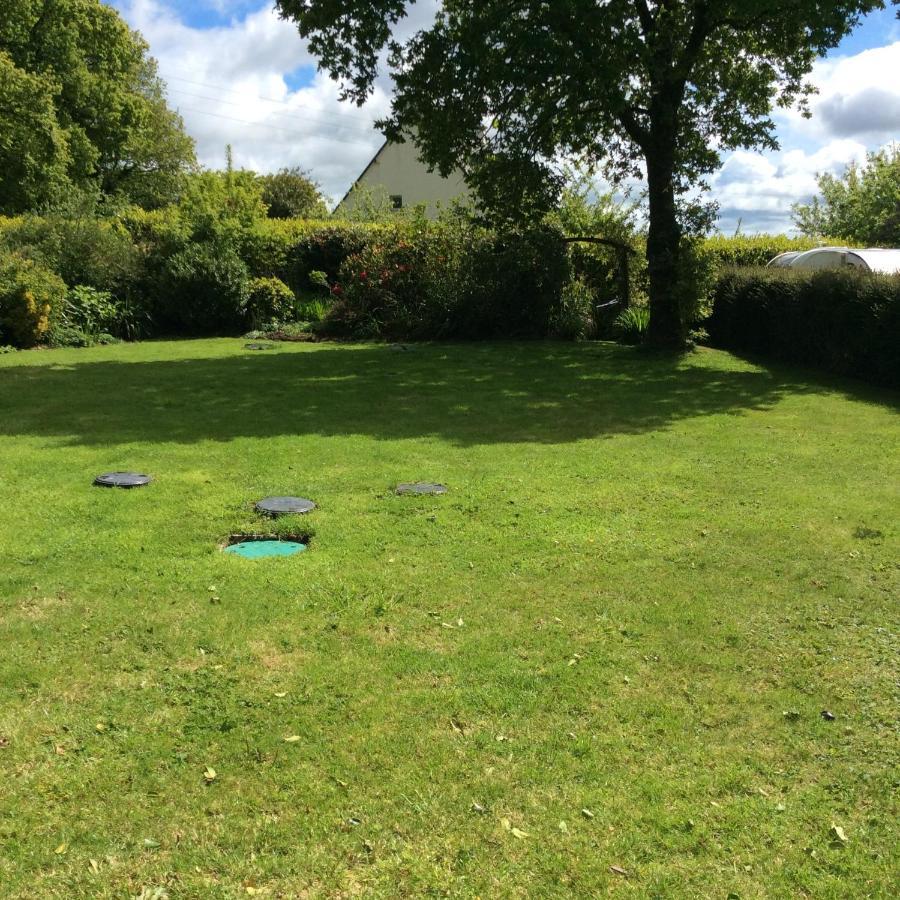 Le Boterff Gites Et Camping Saint-Mayeux Luaran gambar